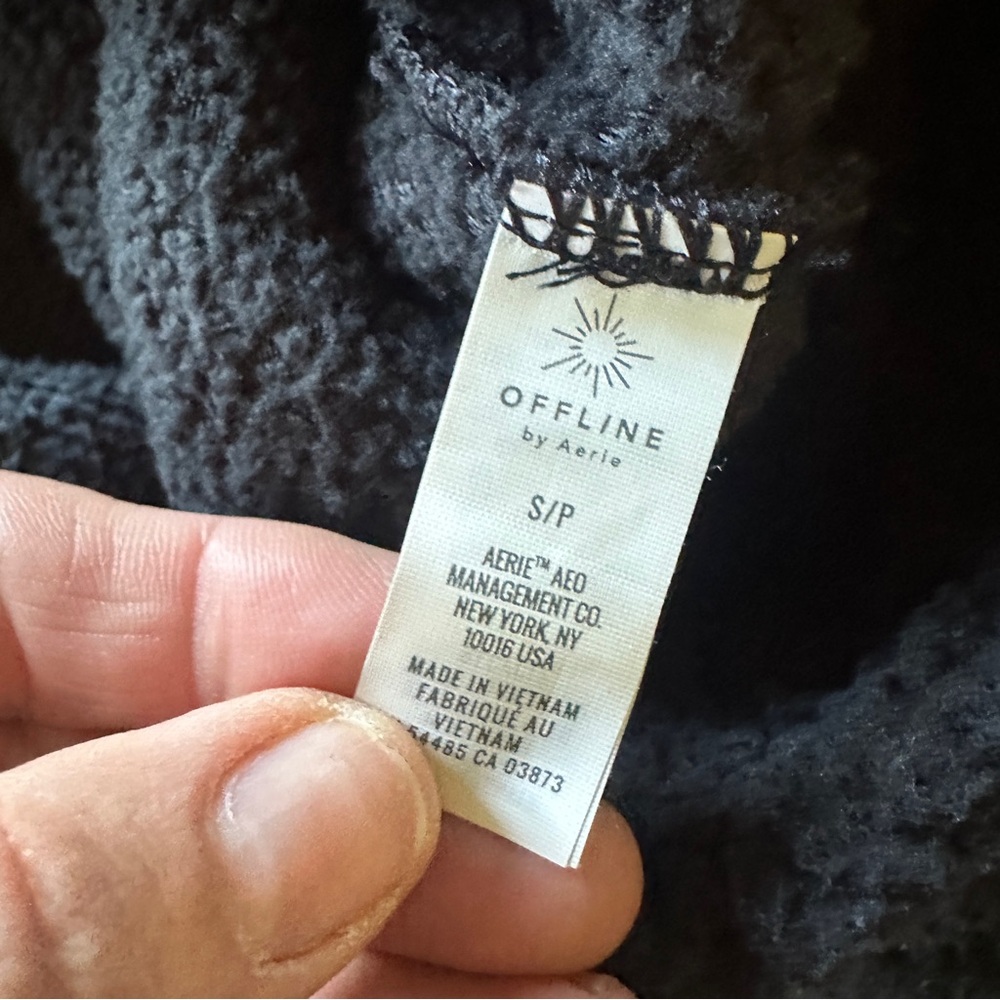 Aerie Black Sherpa Pullover Jacket Small Soft Warm 3/4 Zip with Kangaroo Pocket - Picture 3 of 7